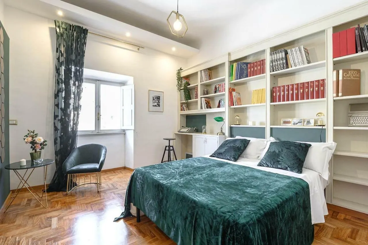 Апартаменты Glam 50 - Exlusive Penthouse In The Heart Of Рим Италия