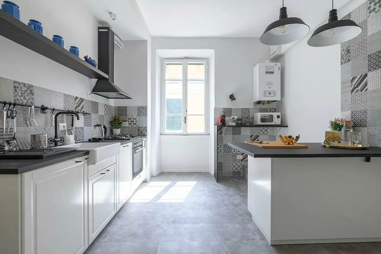 Апартаменты Glam 50 - Exlusive Penthouse In The Heart Of Рим Италия