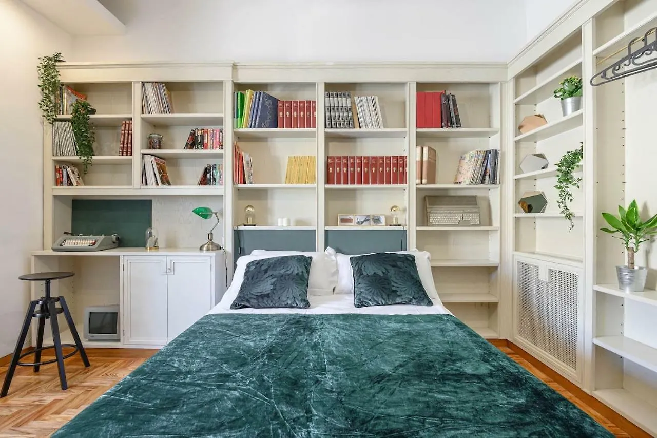 Апартаменты Glam 50 - Exlusive Penthouse In The Heart Of Рим 0*,  Италия